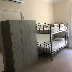  Hostel La Promenade House France